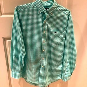 Vineyard vines button down. Classic fit tucker shirt size S. Aqua and white